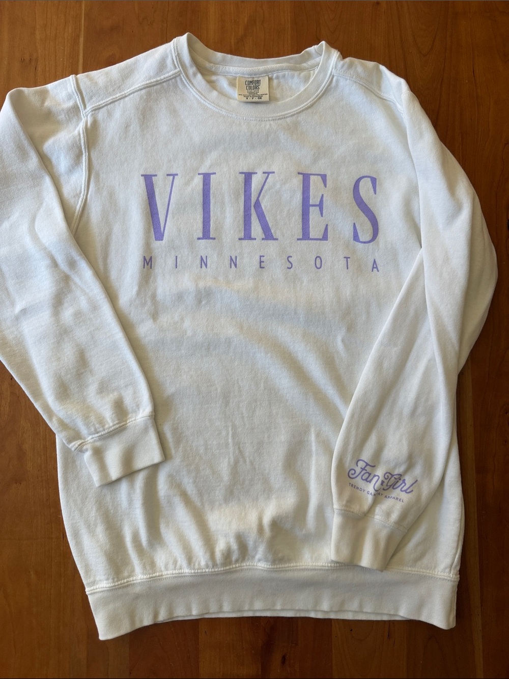 Vikes Minnesota White Crewneck Sweatshirt with Lavender Logo
